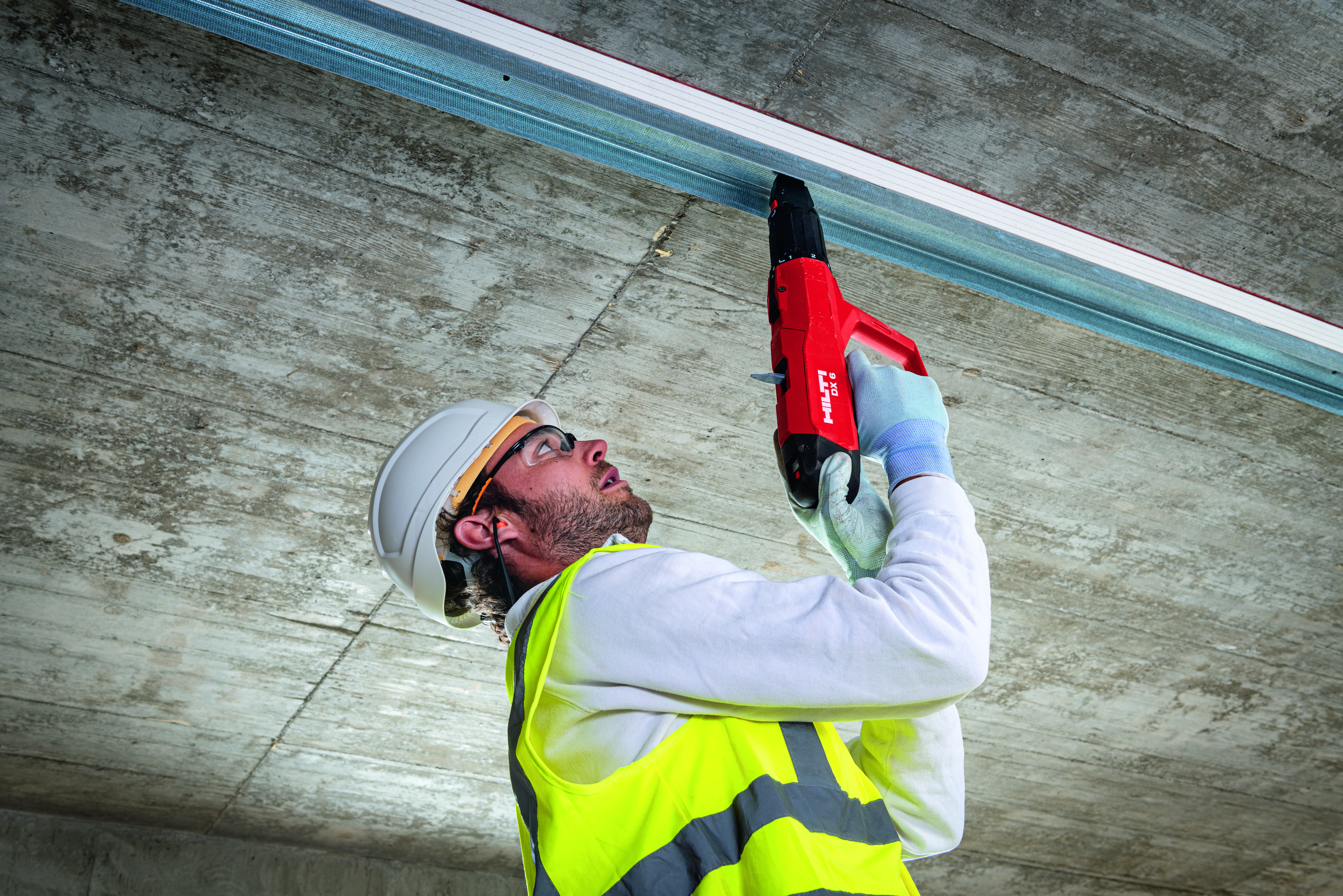 Direktbefestigung mit Hilti DX Gerät